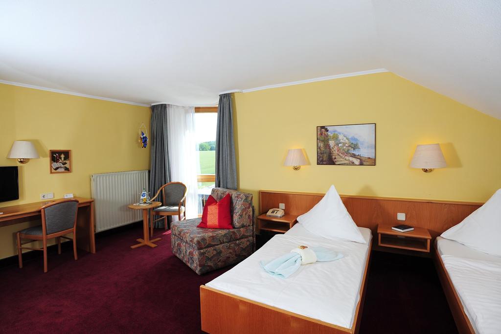 Landhotel Plauen - Gasthof Zwoschwitz Eksteriør billede
